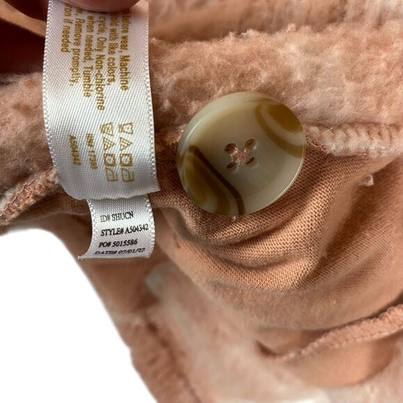 Koolaburra by UGG Women's M Brushed Back Sherpa Shacket Jacket Pink Plaid Cozy - Picture 6 of 9